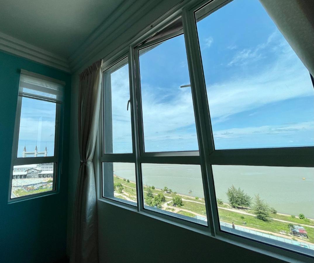 New Seaview Families Suite - Breezy Blue Kuala Terengganu Dış mekan fotoğraf
